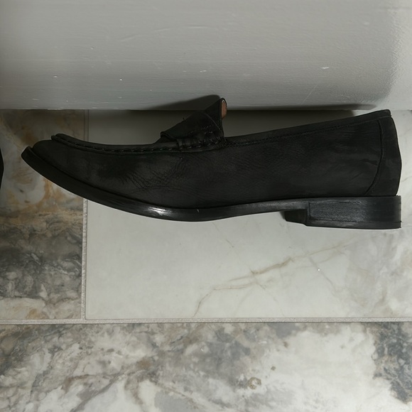 Vionic Loafer Black suede - Picture 4 of 9